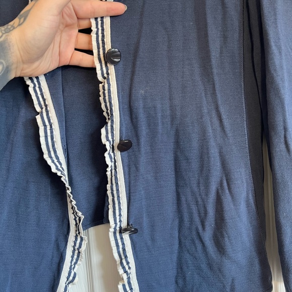 Navy Armani cardigan with ruffle lapel - Picture 4 of 5